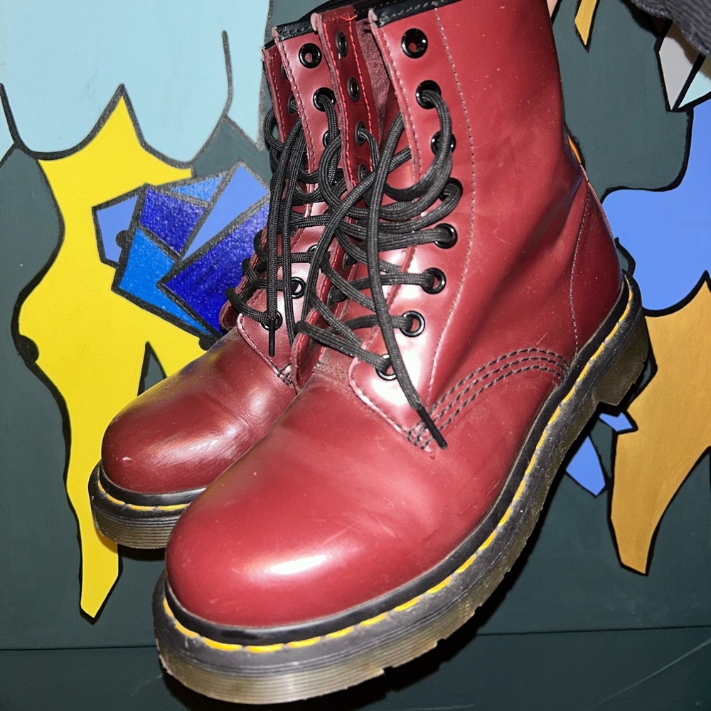 Dr. Marten’s 1460 women’s boots
